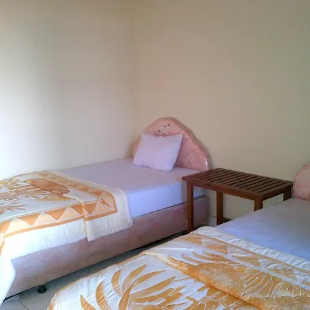 Adus Beach Inn Legian  Exterior photo
