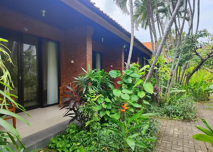 Adus Beach Inn