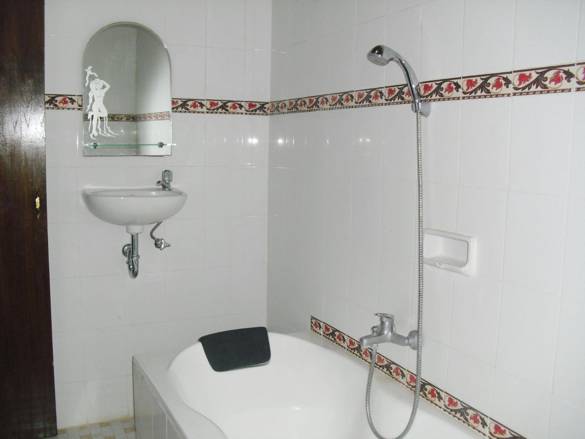 Adus Guest house